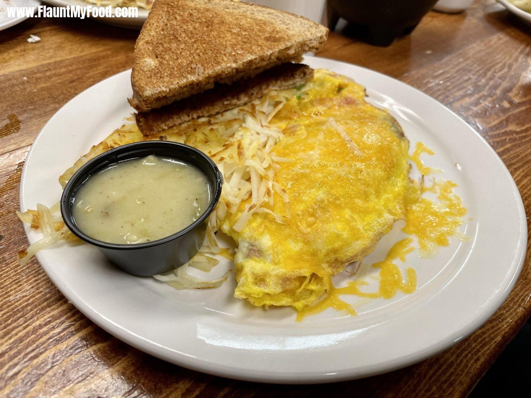 Veggie Omelette with wheat toast and green Chile sauce at Alto Cafe in Alto New Mexico